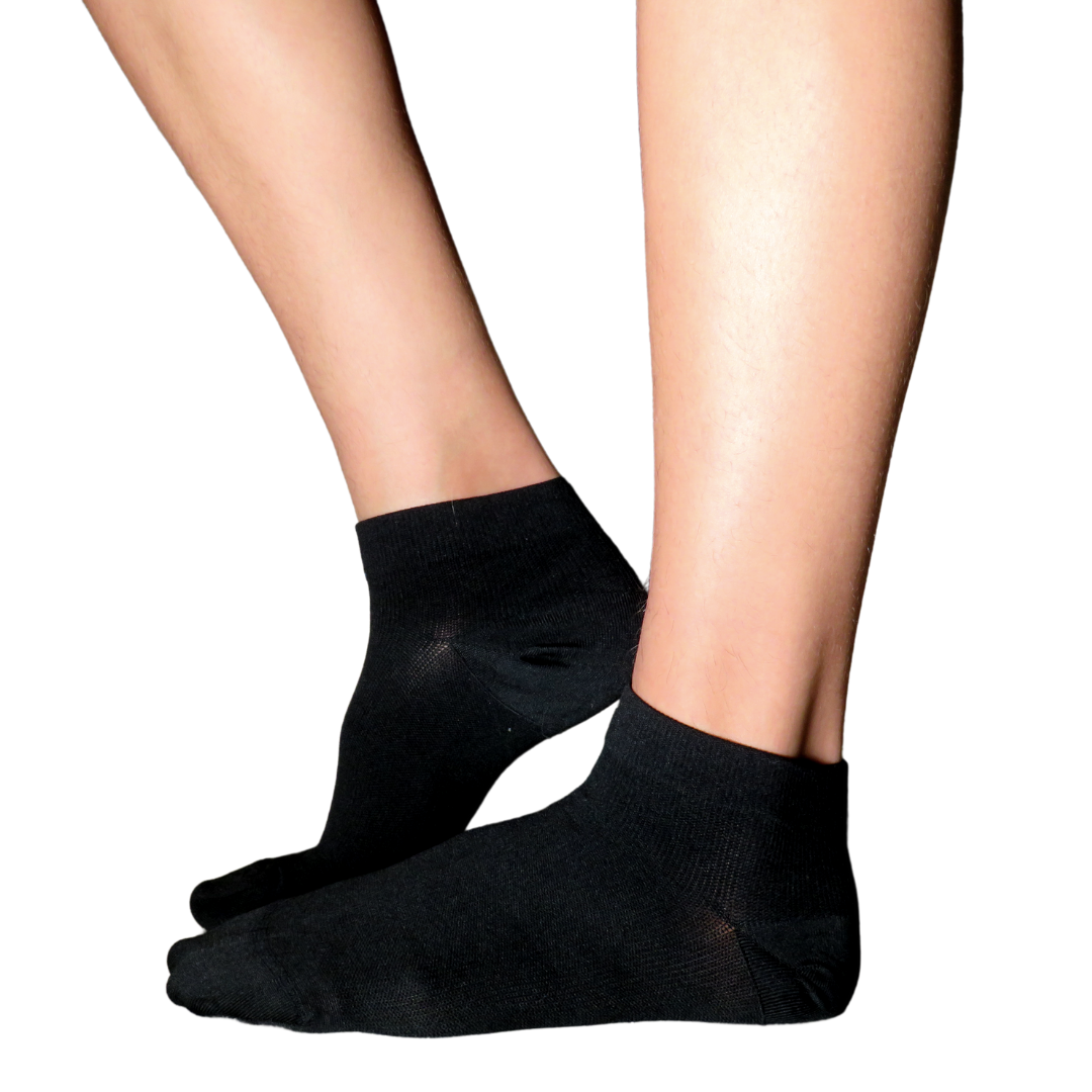 YoU Compression® Black • 20-30 mmHg Ankle Socks