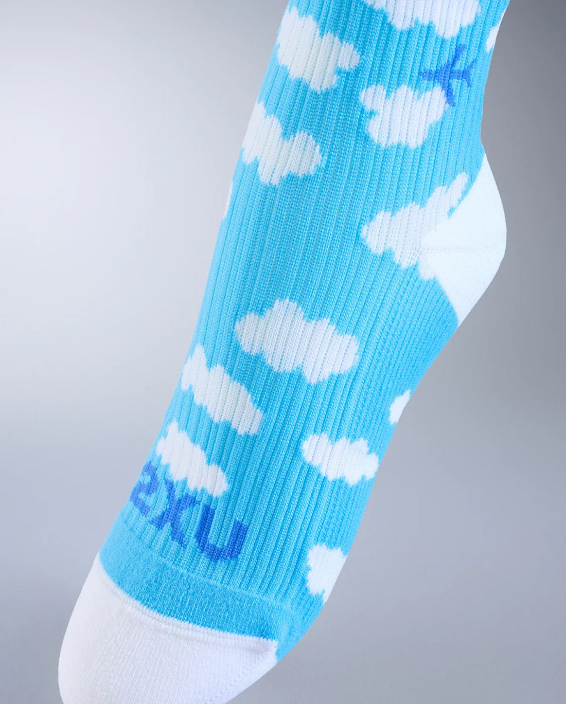 2XU Flight Bamboo Compression Socks 20-30 mmHg - YoU Compression Wear