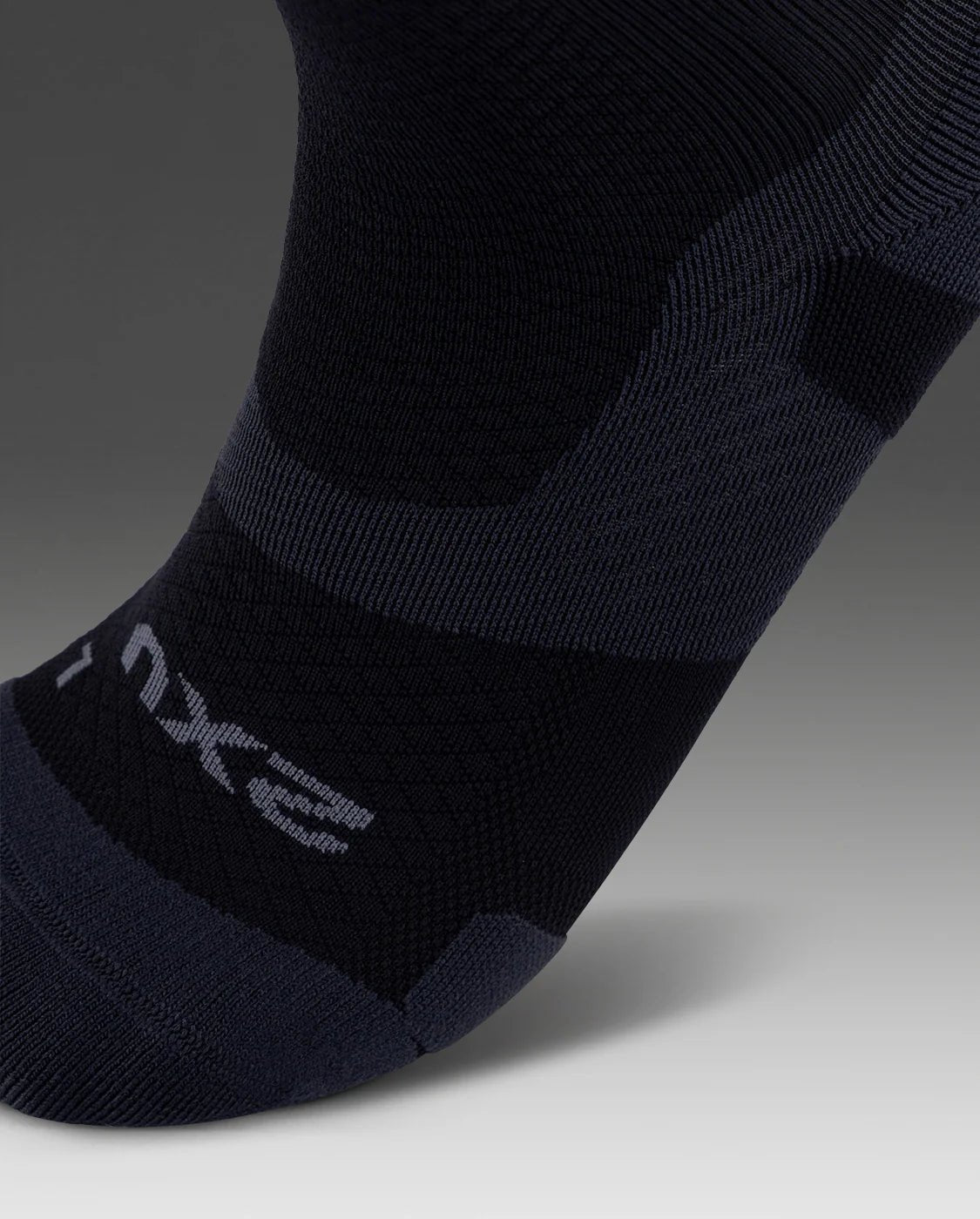 2XU Vectr Light Cushion Knee High Compression Sock 20- 30 mmHg - YoU Compression Wear