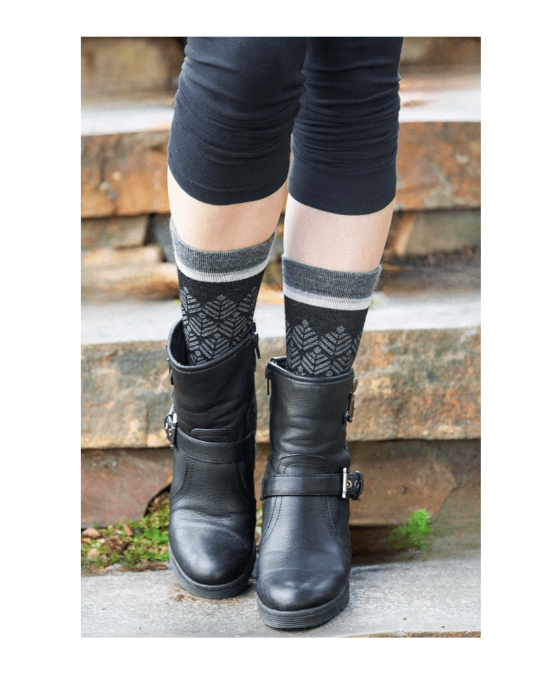 SockWell Revolution Bunion Crew Socks | Non-Compression Split Toe - YoU Compression Wear