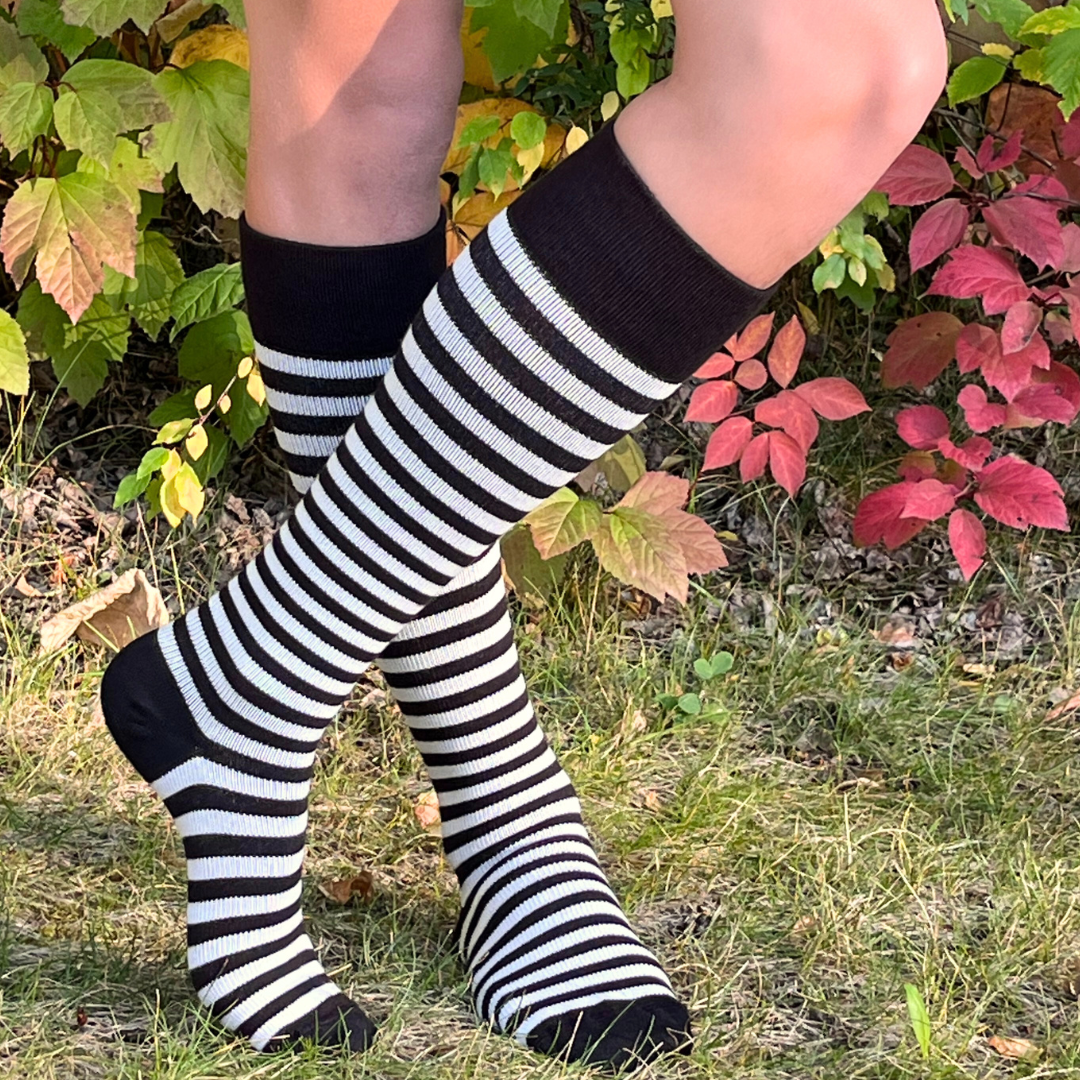 YoU Compression® Black &amp; Off White Bamboo Knee High 20 - 30 mmHg - YoU Compression Wear